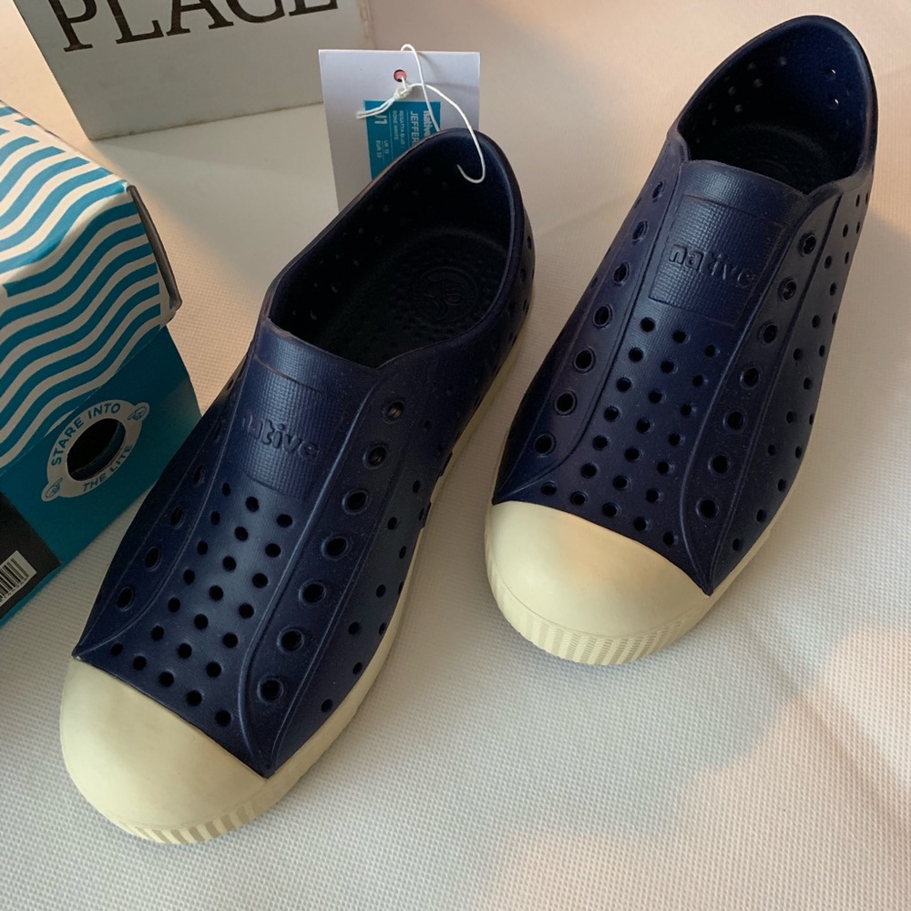NWT/Box🛍 Native Kids Shoes Jefferson